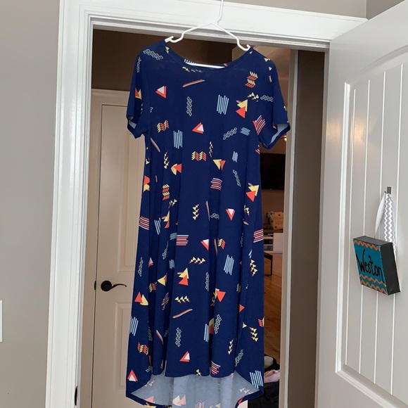 LuLaRoe Carly dress - Picture 2 of 4